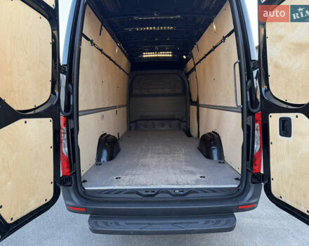 Чорний Мерседес Sprinter, об'ємом двигуна 2 л та пробігом 218 тис. км за 32900 $, фото 10 на Automoto.ua