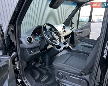 Черный Мерседес Sprinter, объемом двигателя 2 л и пробегом 259 тыс. км за 31900 $, фото 177 на Automoto.ua