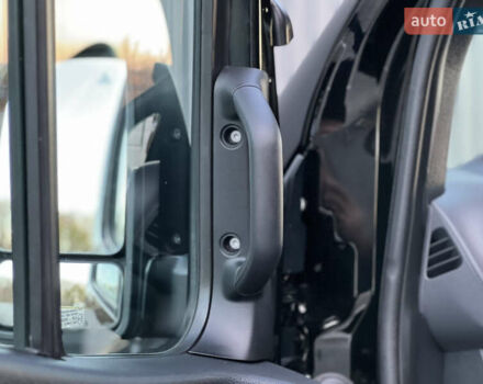 Черный Мерседес Sprinter, объемом двигателя 2 л и пробегом 259 тыс. км за 31900 $, фото 137 на Automoto.ua