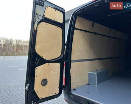 Черный Мерседес Sprinter, объемом двигателя 2 л и пробегом 259 тыс. км за 31900 $, фото 119 на Automoto.ua