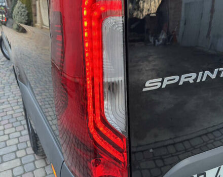 Чорний Мерседес Sprinter, об'ємом двигуна 2 л та пробігом 270 тис. км за 31500 $, фото 48 на Automoto.ua