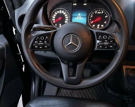 Мерседес Sprinter 2021 в Киеве на Automoto.ua Черный Мерседес Sprinter, объемом двигателя 1.95 л и пробегом 280 тыс. км за 35000 $, фото 2 на Automoto.ua