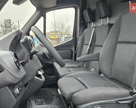 Чорний Мерседес Sprinter, об'ємом двигуна 1.95 л та пробігом 272 тис. км за 27550 $, фото 11 на Automoto.ua