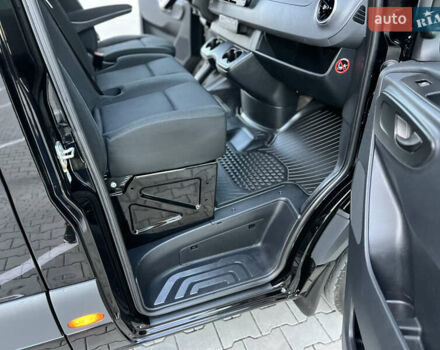 Черный Мерседес Sprinter, объемом двигателя 2 л и пробегом 259 тыс. км за 31900 $, фото 172 на Automoto.ua