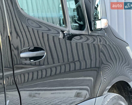 Черный Мерседес Sprinter, объемом двигателя 2 л и пробегом 259 тыс. км за 31900 $, фото 111 на Automoto.ua