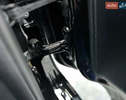 Черный Мерседес Sprinter, объемом двигателя 2 л и пробегом 259 тыс. км за 31900 $, фото 193 на Automoto.ua