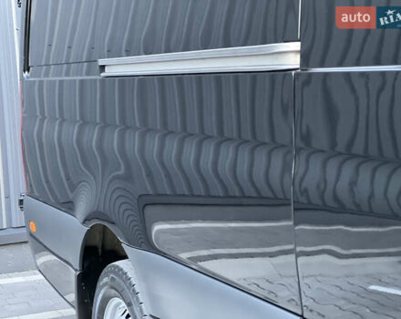 Черный Мерседес Sprinter, объемом двигателя 2 л и пробегом 259 тыс. км за 31900 $, фото 78 на Automoto.ua