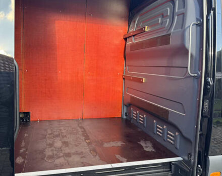 Чорний Мерседес Sprinter, об'ємом двигуна 2 л та пробігом 270 тис. км за 31500 $, фото 19 на Automoto.ua