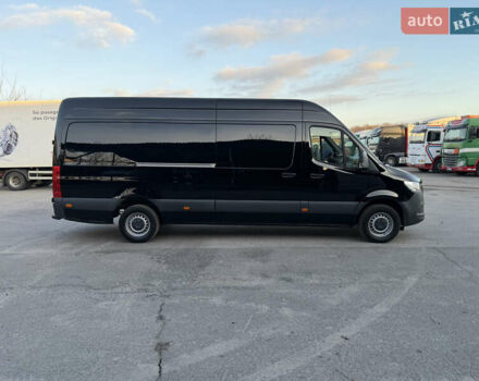 Чорний Мерседес Sprinter, об'ємом двигуна 2 л та пробігом 218 тис. км за 32900 $, фото 4 на Automoto.ua