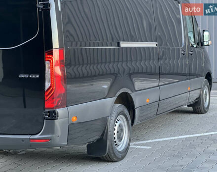 Черный Мерседес Sprinter, объемом двигателя 2 л и пробегом 259 тыс. км за 31900 $, фото 106 на Automoto.ua
