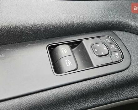 Чорний Мерседес Sprinter, об'ємом двигуна 1.95 л та пробігом 272 тис. км за 27550 $, фото 17 на Automoto.ua