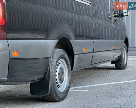 Черный Мерседес Sprinter, объемом двигателя 2 л и пробегом 259 тыс. км за 31900 $, фото 107 на Automoto.ua