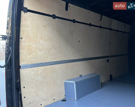 Черный Мерседес Sprinter, объемом двигателя 2 л и пробегом 259 тыс. км за 31900 $, фото 126 на Automoto.ua