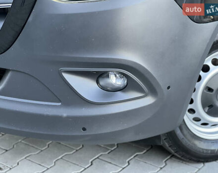 Черный Мерседес Sprinter, объемом двигателя 2 л и пробегом 259 тыс. км за 31900 $, фото 44 на Automoto.ua