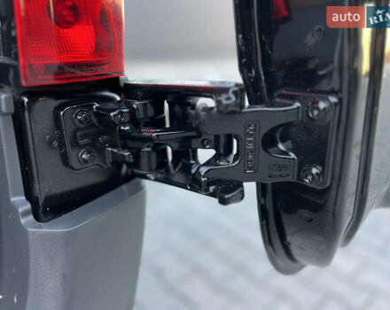 Черный Мерседес Sprinter, объемом двигателя 2 л и пробегом 259 тыс. км за 31900 $, фото 121 на Automoto.ua