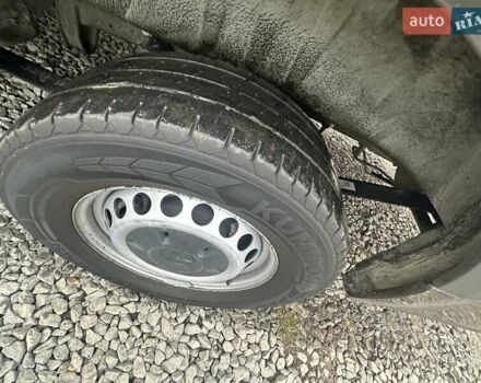 Черный Мерседес Sprinter, объемом двигателя 2.2 л и пробегом 250 тыс. км за 21000 $, фото 15 на Automoto.ua