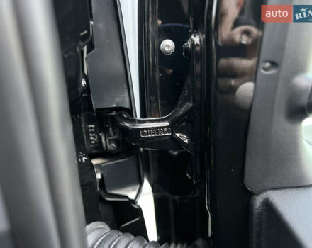 Черный Мерседес Sprinter, объемом двигателя 2 л и пробегом 259 тыс. км за 31900 $, фото 192 на Automoto.ua