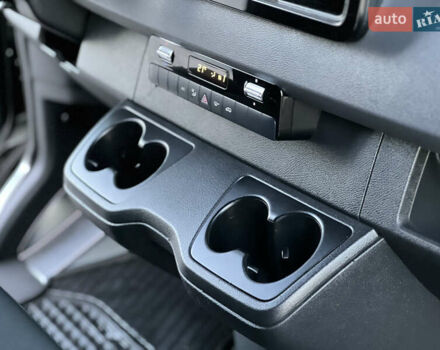 Черный Мерседес Sprinter, объемом двигателя 2 л и пробегом 259 тыс. км за 31900 $, фото 168 на Automoto.ua