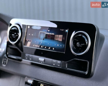 Черный Мерседес Sprinter, объемом двигателя 2 л и пробегом 259 тыс. км за 31900 $, фото 169 на Automoto.ua