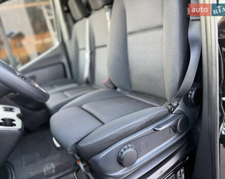 Черный Мерседес Sprinter, объемом двигателя 2 л и пробегом 218 тыс. км за 32900 $, фото 16 на Automoto.ua