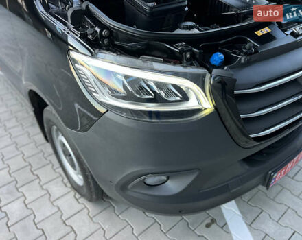 Черный Мерседес Sprinter, объемом двигателя 2 л и пробегом 259 тыс. км за 31900 $, фото 198 на Automoto.ua