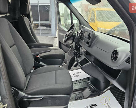 Черный Мерседес Sprinter, объемом двигателя 2.2 л и пробегом 164 тыс. км за 25800 $, фото 25 на Automoto.ua