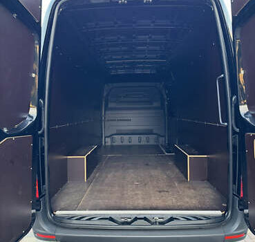 Черный Мерседес Sprinter, объемом двигателя 0 л и пробегом 230 тыс. км за 33500 $, фото 13 на Automoto.ua