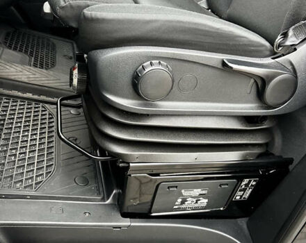 Черный Мерседес Sprinter, объемом двигателя 2 л и пробегом 268 тыс. км за 33800 $, фото 21 на Automoto.ua