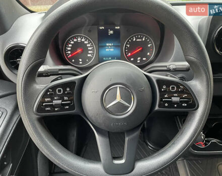 Чорний Мерседес Sprinter, об'ємом двигуна 2 л та пробігом 257 тис. км за 32200 $, фото 14 на Automoto.ua