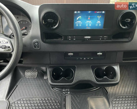 Чорний Мерседес Sprinter, об'ємом двигуна 2 л та пробігом 257 тис. км за 32200 $, фото 16 на Automoto.ua