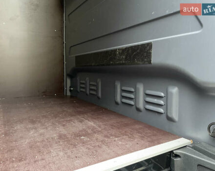 Чорний Мерседес Sprinter, об'ємом двигуна 2 л та пробігом 257 тис. км за 32200 $, фото 19 на Automoto.ua