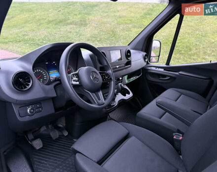 Черный Мерседес Sprinter, объемом двигателя 2.14 л и пробегом 28 тыс. км за 32900 $, фото 13 на Automoto.ua