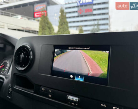 Черный Мерседес Sprinter, объемом двигателя 2.14 л и пробегом 28 тыс. км за 32900 $, фото 7 на Automoto.ua