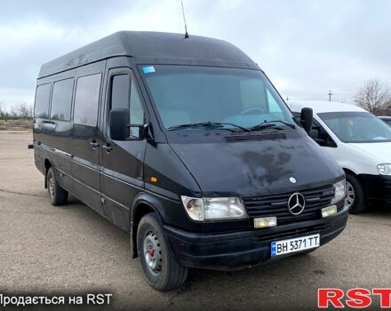 Чорний Мерседес Sprinter, об'ємом двигуна 2.9 л та пробігом 647 тис. км за 5000 $, фото 2 на Automoto.ua