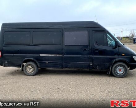 Черный Мерседес Sprinter, объемом двигателя 2.9 л и пробегом 647 тыс. км за 5000 $, фото 3 на Automoto.ua