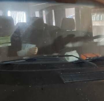 Чорний Мерседес Sprinter, об'ємом двигуна 2.3 л та пробігом 340 тис. км за 8000 $, фото 2 на Automoto.ua