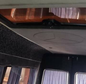 Чорний Мерседес Sprinter, об'ємом двигуна 2.3 л та пробігом 340 тис. км за 8000 $, фото 1 на Automoto.ua
