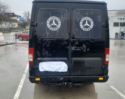 Черный Мерседес Sprinter, объемом двигателя 2.9 л и пробегом 550 тыс. км за 1891 $, фото 7 на Automoto.ua