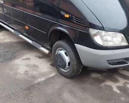 Черный Мерседес Sprinter, объемом двигателя 2.69 л и пробегом 591 тыс. км за 11000 $, фото 8 на Automoto.ua