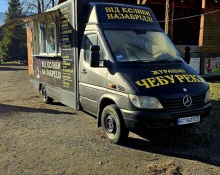 Черный Мерседес Sprinter, объемом двигателя 2.1 л и пробегом 299 тыс. км за 16500 $, фото 22 на Automoto.ua