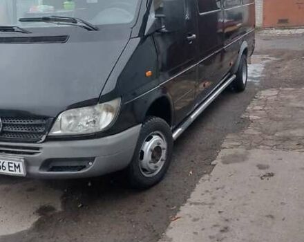 Черный Мерседес Sprinter, объемом двигателя 2.69 л и пробегом 591 тыс. км за 11000 $, фото 12 на Automoto.ua