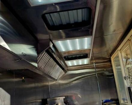 Черный Мерседес Sprinter, объемом двигателя 2.1 л и пробегом 299 тыс. км за 16500 $, фото 17 на Automoto.ua