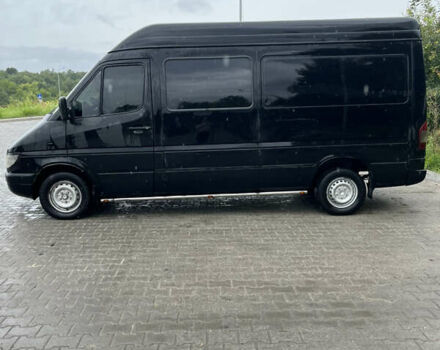 Черный Мерседес Sprinter, объемом двигателя 2.15 л и пробегом 780 тыс. км за 4650 $, фото 15 на Automoto.ua