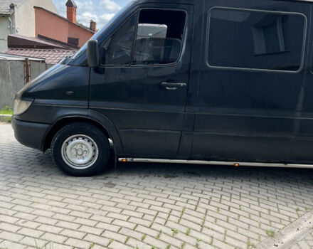 Черный Мерседес Sprinter, объемом двигателя 2.15 л и пробегом 780 тыс. км за 4650 $, фото 37 на Automoto.ua