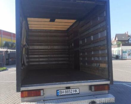 Черный Мерседес Sprinter, объемом двигателя 2.2 л и пробегом 514 тыс. км за 12500 $, фото 3 на Automoto.ua