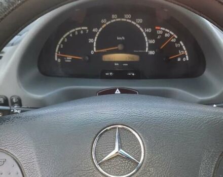 Черный Мерседес Sprinter, объемом двигателя 2.2 л и пробегом 514 тыс. км за 12500 $, фото 7 на Automoto.ua