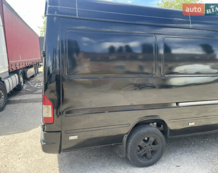 Черный Мерседес Sprinter, объемом двигателя 2.7 л и пробегом 938 тыс. км за 8500 $, фото 17 на Automoto.ua