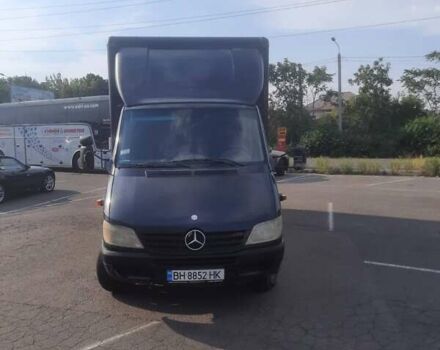 Черный Мерседес Sprinter, объемом двигателя 2.2 л и пробегом 514 тыс. км за 12500 $, фото 8 на Automoto.ua