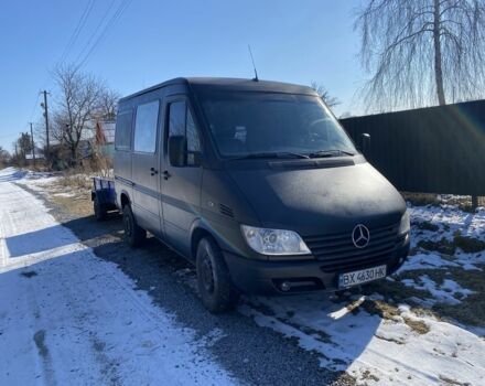Черный Мерседес Sprinter, объемом двигателя 2.1 л и пробегом 540 тыс. км за 4500 $, фото 1 на Automoto.ua