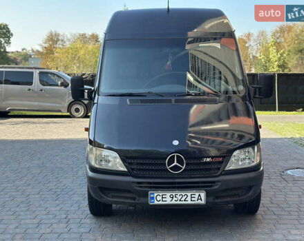 Черный Мерседес Sprinter, объемом двигателя 2.69 л и пробегом 296 тыс. км за 12950 $, фото 8 на Automoto.ua